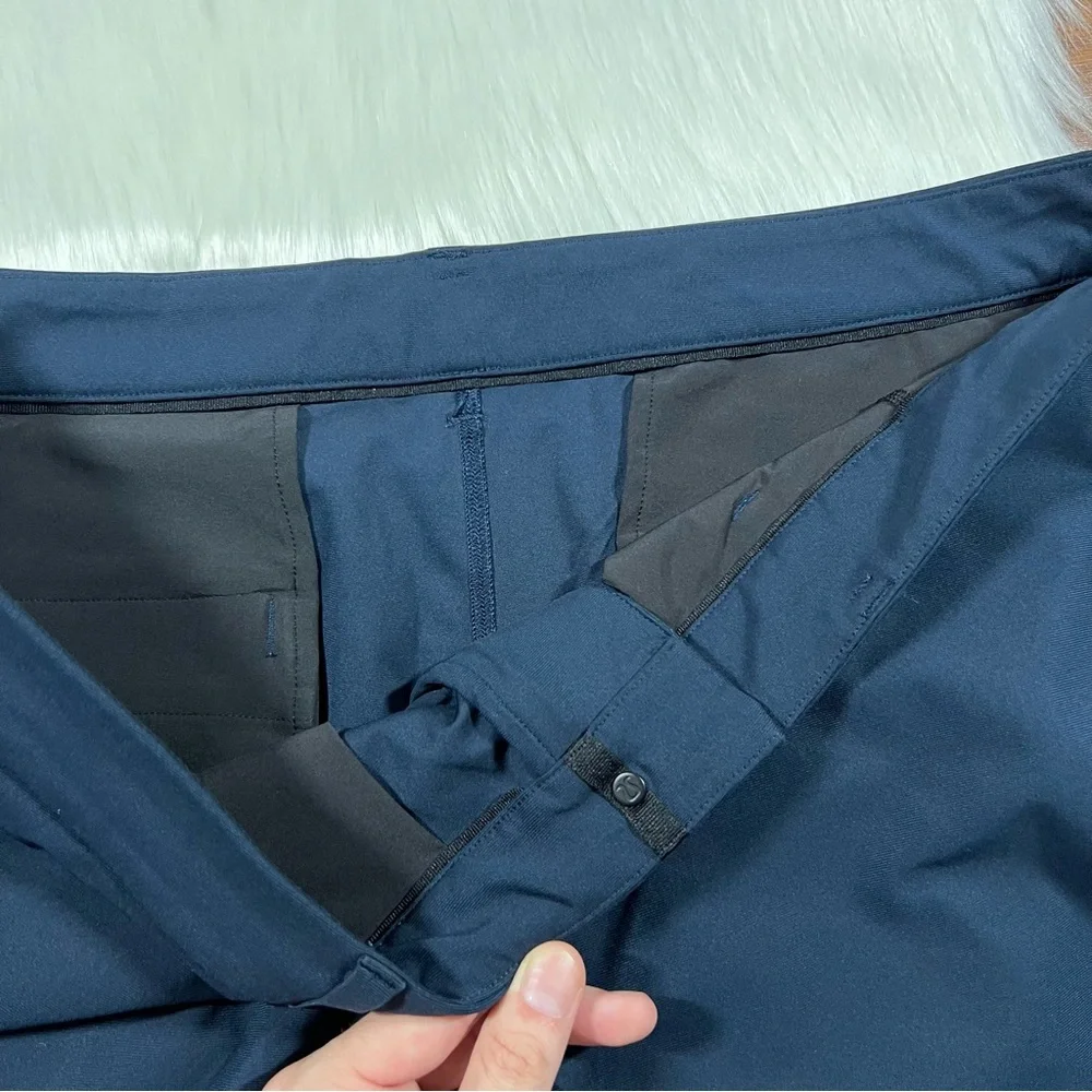 Lululemon Men's Size 40 Navy Blue Commission Slim Pants FLAW‎